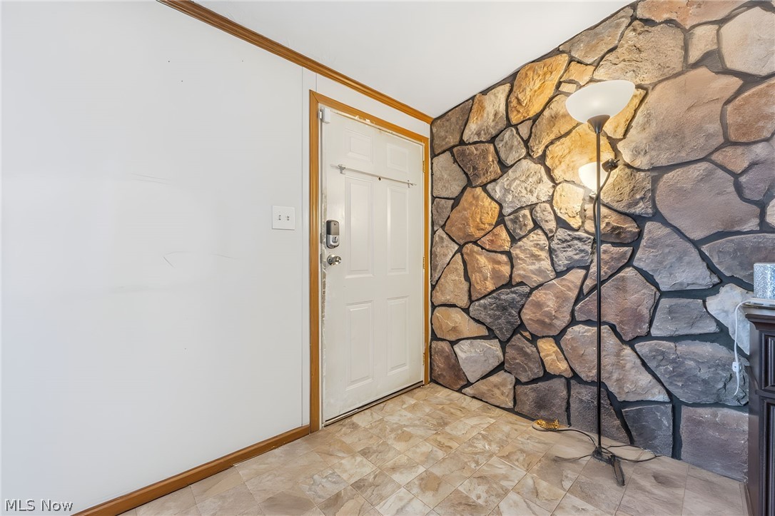 7022 Bluebird Road NW East Canton OH 44730