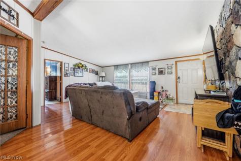 7022 Bluebird Road NW East Canton OH 44730