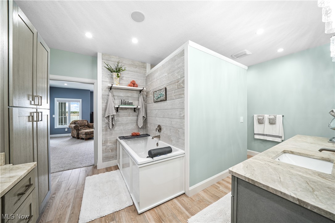 16986 Headland Avenue Lake Milton OH 44429