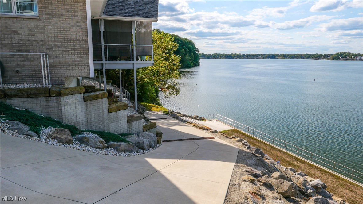 16986 Headland Avenue Lake Milton OH 44429