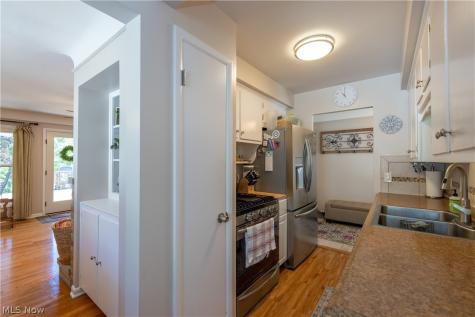 7681 Alan Parkway Middleburg Heights OH 44130