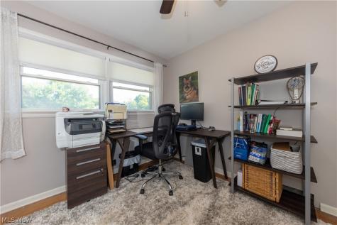 7681 Alan Parkway Middleburg Heights OH 44130