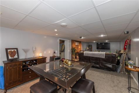 7681 Alan Parkway Middleburg Heights OH 44130