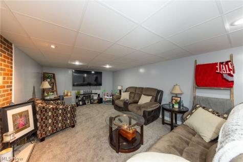 7681 Alan Parkway Middleburg Heights OH 44130