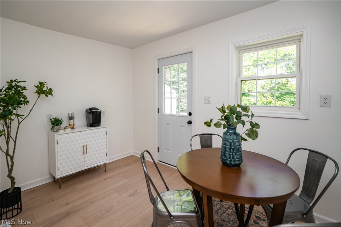 163 Tudor Avenue Akron OH 44312