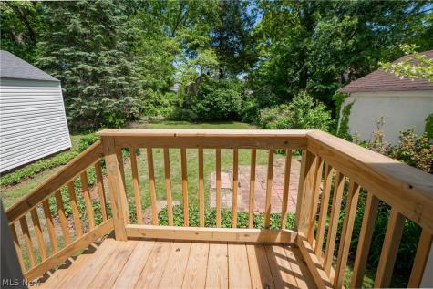 163 Tudor Avenue Akron OH 44312