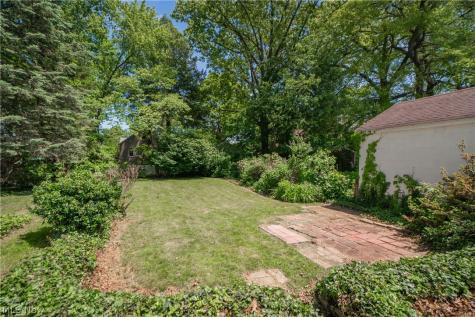163 Tudor Avenue Akron OH 44312