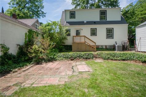 163 Tudor Avenue Akron OH 44312