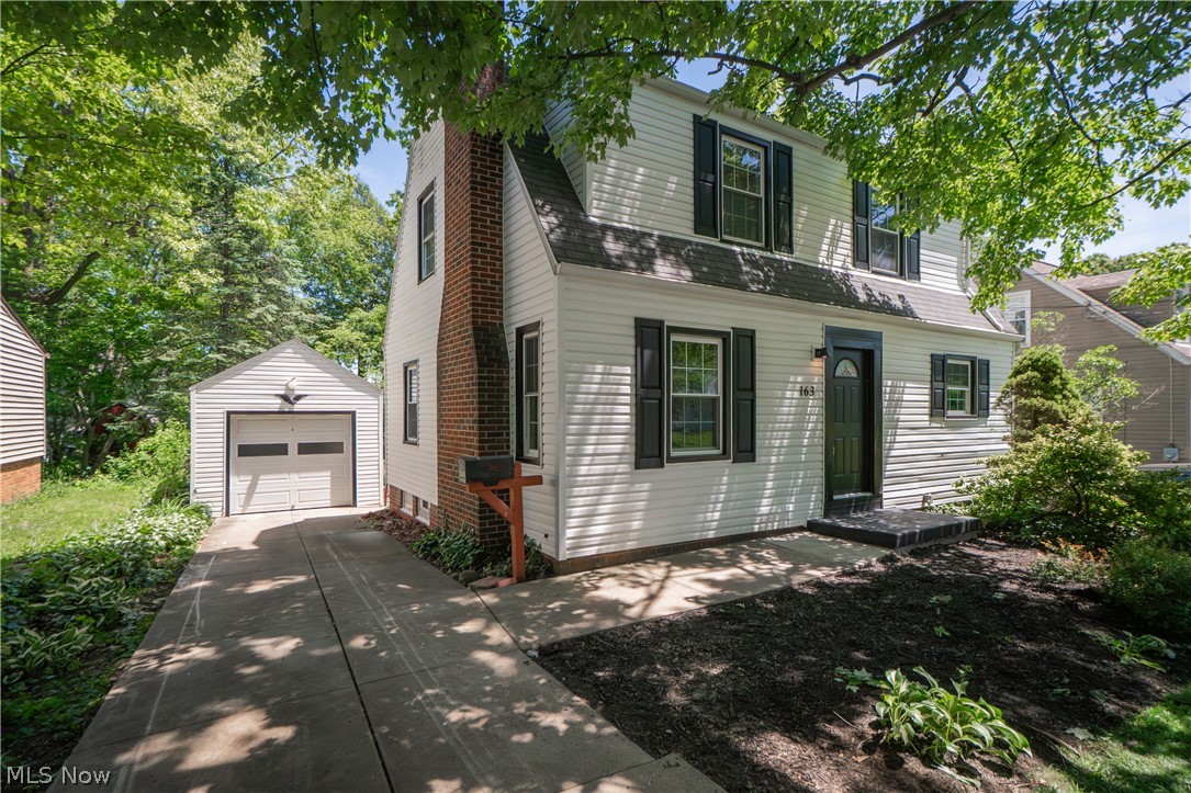 163 Tudor Avenue Akron OH 44312