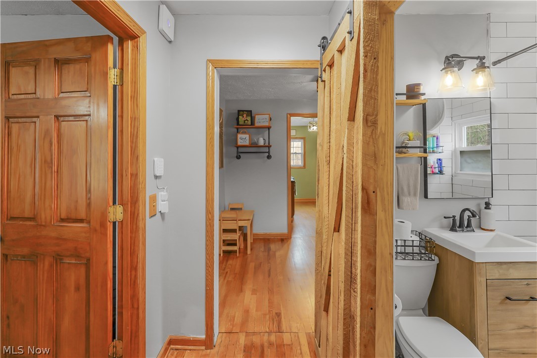 3456 Phalanx Mills Herner Road Southington OH 44470