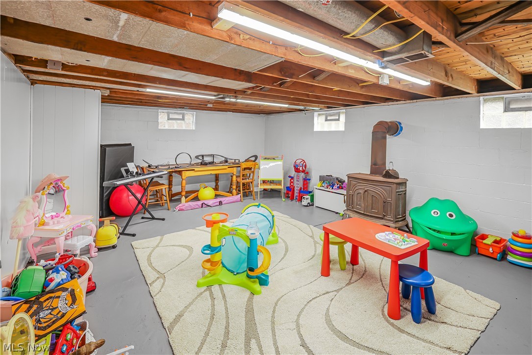 3456 Phalanx Mills Herner Road Southington OH 44470