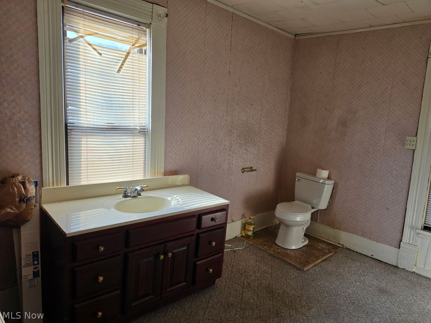 204 E College Street Scio OH 43988