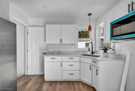 5251 Forest Avenue Maple Heights OH 44137