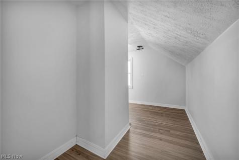 5251 Forest Avenue Maple Heights OH 44137