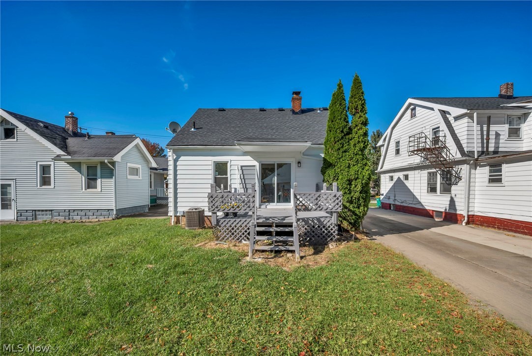 5251 Forest Avenue Maple Heights OH 44137