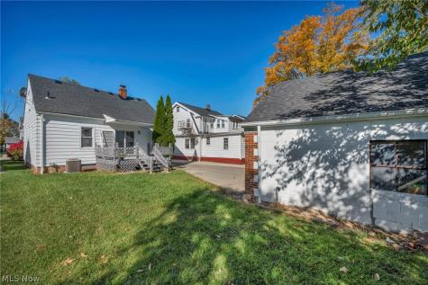 5251 Forest Avenue Maple Heights OH 44137