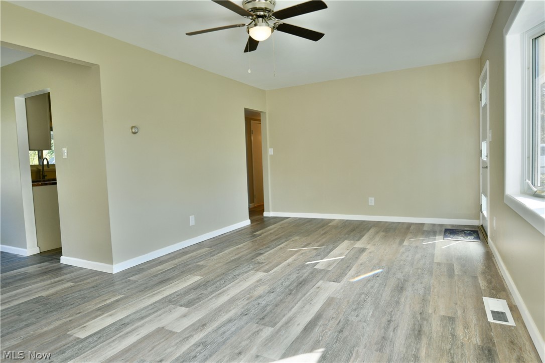 3314 Tod Avenue NW Warren OH 44485