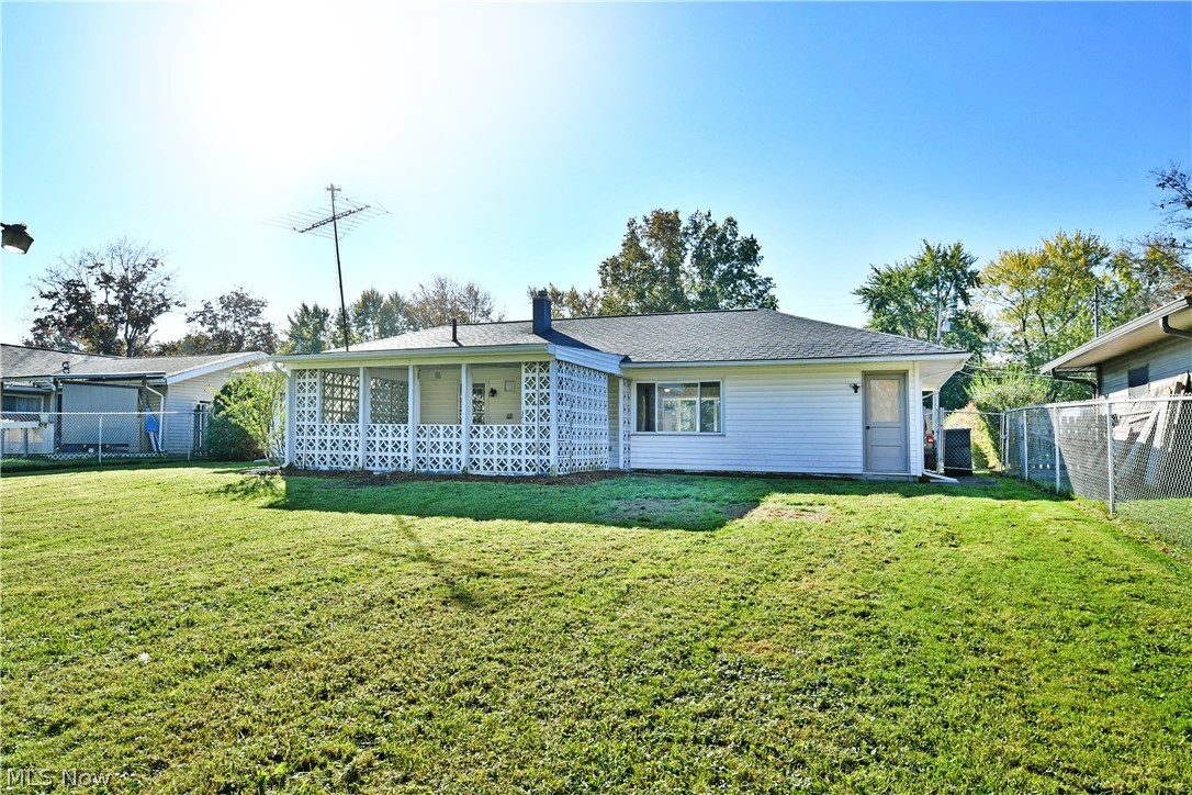3314 Tod Avenue NW Warren OH 44485