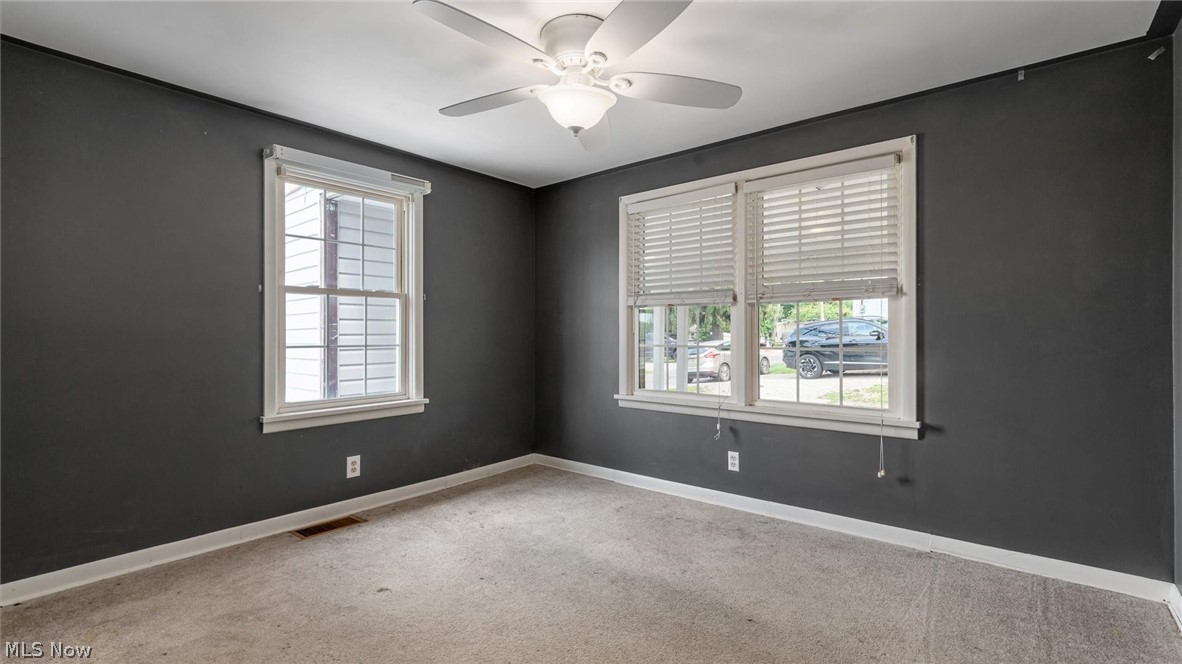 1751 Blaine Avenue Cambridge OH 43725