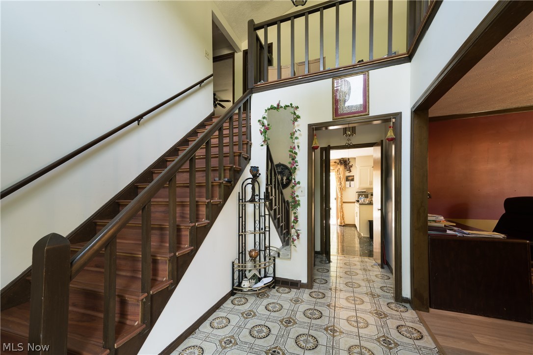 6818 Wildwood Trail Mayfield Village OH 44143