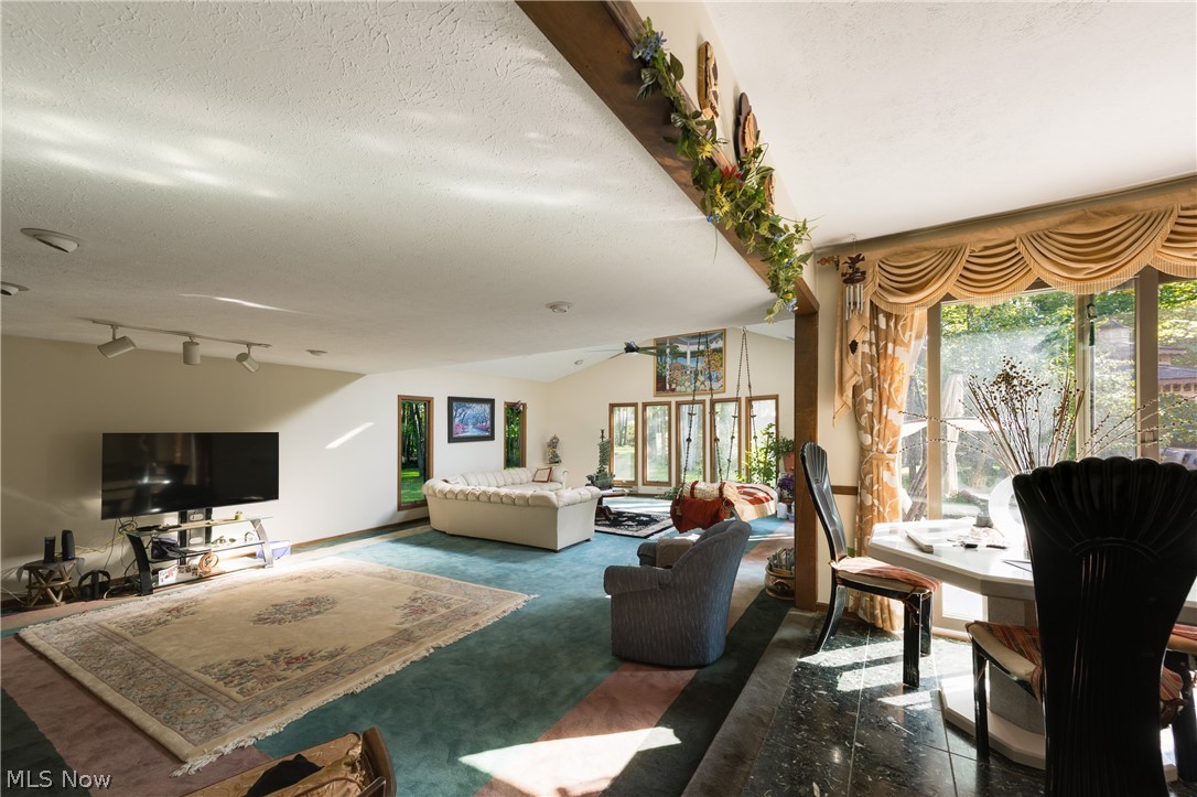 6818 Wildwood Trail Mayfield Village OH 44143