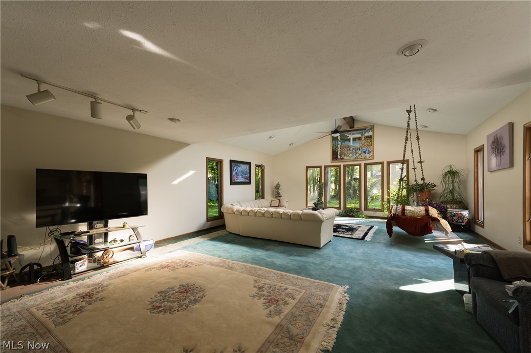 6818 Wildwood Trail Mayfield Village OH 44143