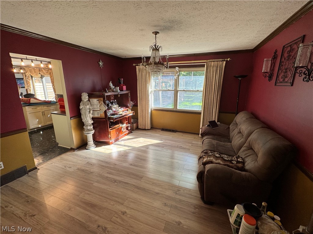 6818 Wildwood Trail Mayfield Village OH 44143