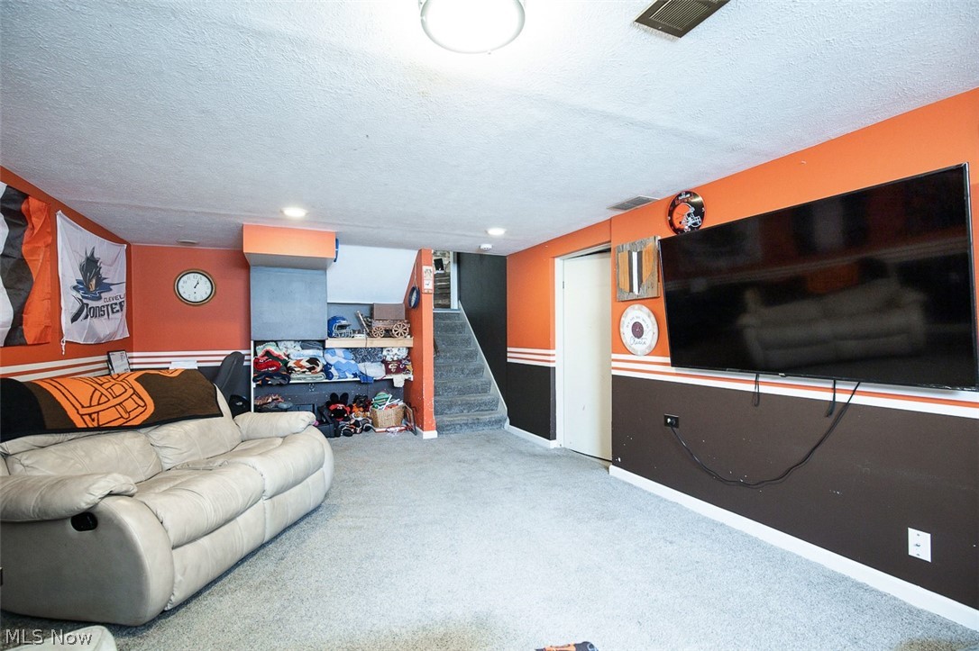 1587 Polk Drive Brunswick OH 44212