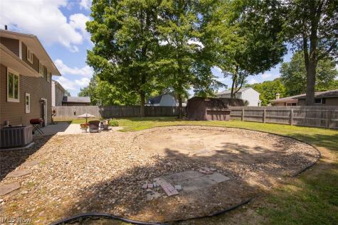 1587 Polk Drive Brunswick OH 44212