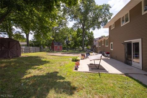 1587 Polk Drive Brunswick OH 44212