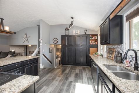 1587 Polk Drive Brunswick OH 44212