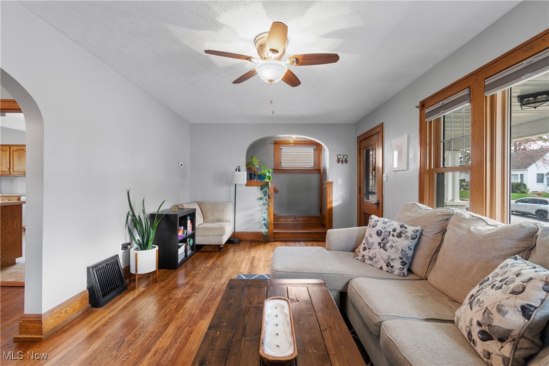 291 Selden Avenue Akron OH 44301