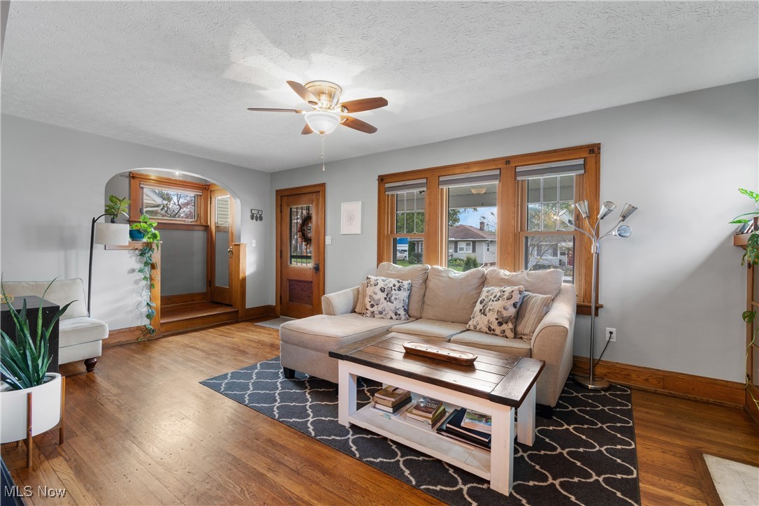 291 Selden Avenue Akron OH 44301