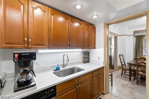 1544 Wyandotte Avenue Lakewood OH 44107