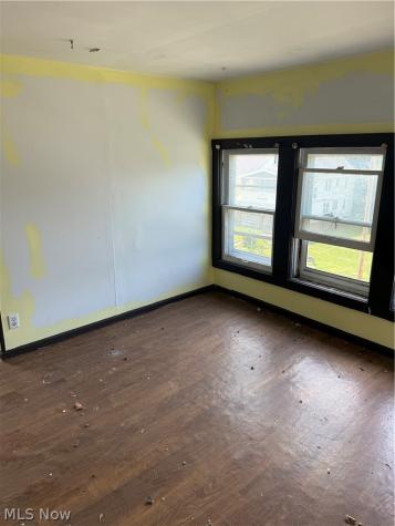 517 E 107th Street Cleveland OH 44108
