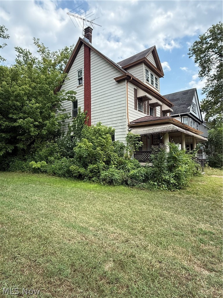 517 E 107th Street Cleveland OH 44108