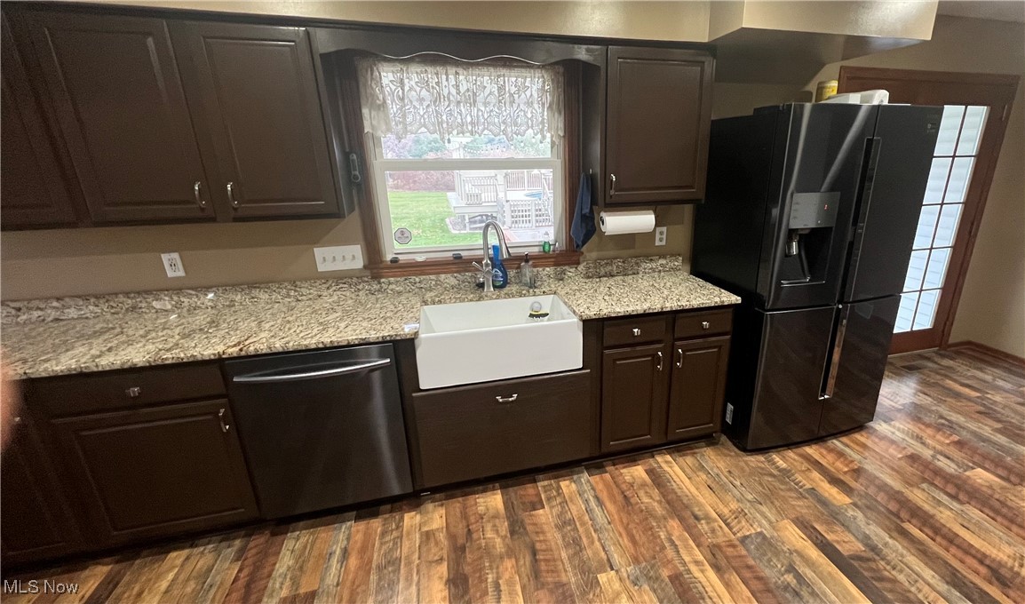 11525 Rapp Road New Middletown OH 44442