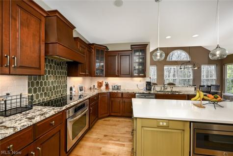 980 Queens Gate Way Wadsworth OH 44281