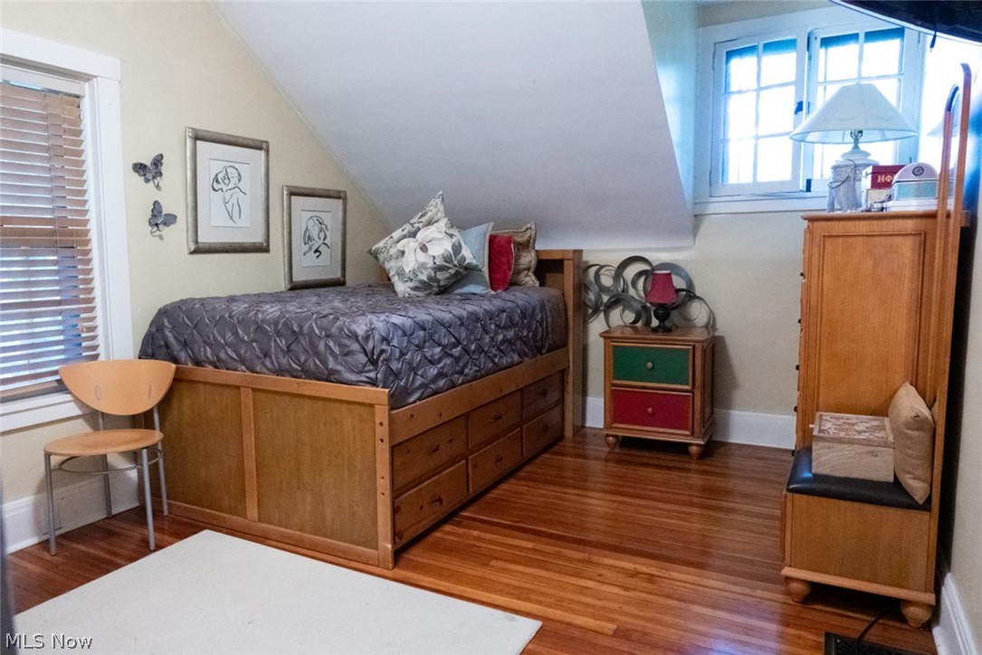 10304 Lake Shore Boulevard Bratenahl OH 44108
