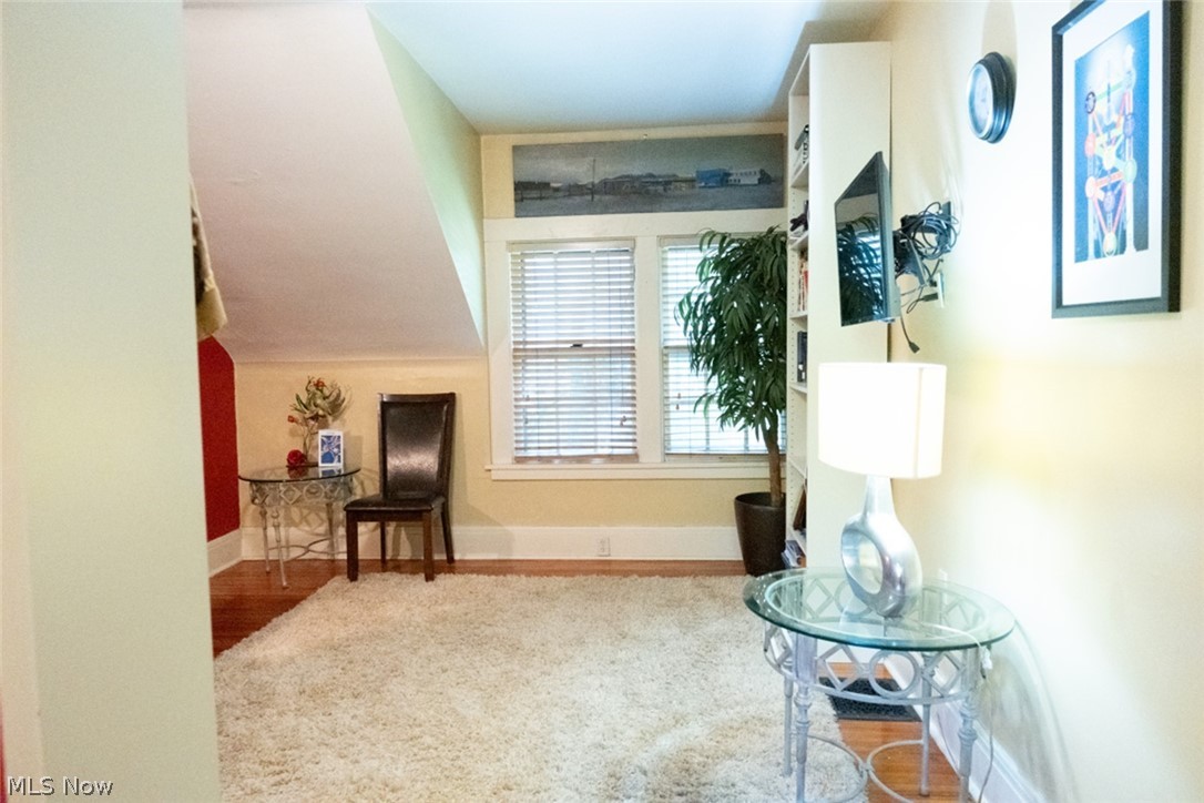 10304 Lake Shore Boulevard Bratenahl OH 44108