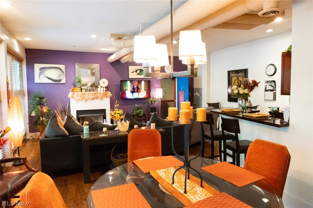 10304 Lake Shore Boulevard Bratenahl OH 44108
