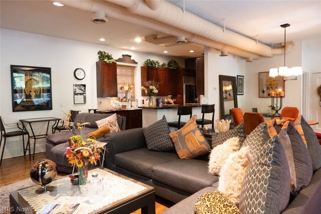 10304 Lake Shore Boulevard Bratenahl OH 44108
