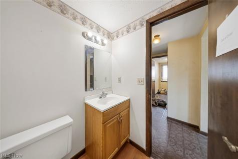 17773 Blazing Star Drive Strongsville OH 44136
