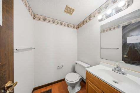 17773 Blazing Star Drive Strongsville OH 44136