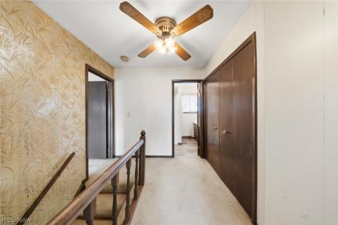 17773 Blazing Star Drive Strongsville OH 44136
