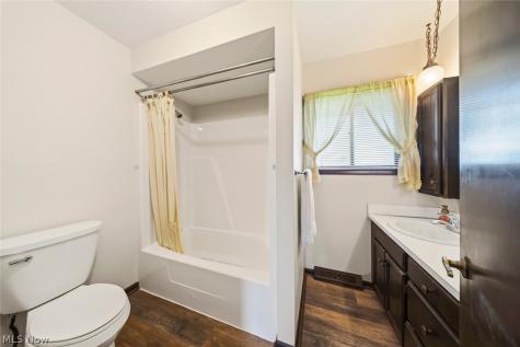 17773 Blazing Star Drive Strongsville OH 44136