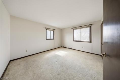 17773 Blazing Star Drive Strongsville OH 44136