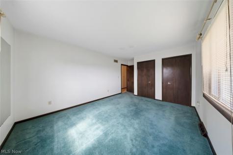 17773 Blazing Star Drive Strongsville OH 44136
