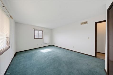 17773 Blazing Star Drive Strongsville OH 44136