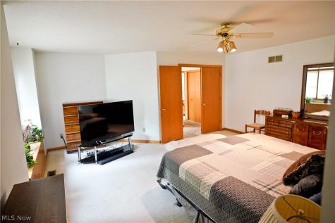 3048 Deercrest Path Stow OH 44224